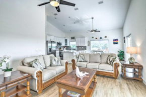Tampa House with Patio, Near Dtwn and Beaches!